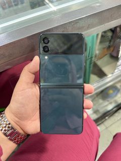 (Category: ) located in . Submitted by javedsgadgetshop (Listing ID 1352578823, Image 1). Description: .