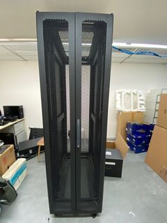 （分類：）位於 。 由 petereagan 提交（商品編號 1352548950，圖片 1）。簡介： 。