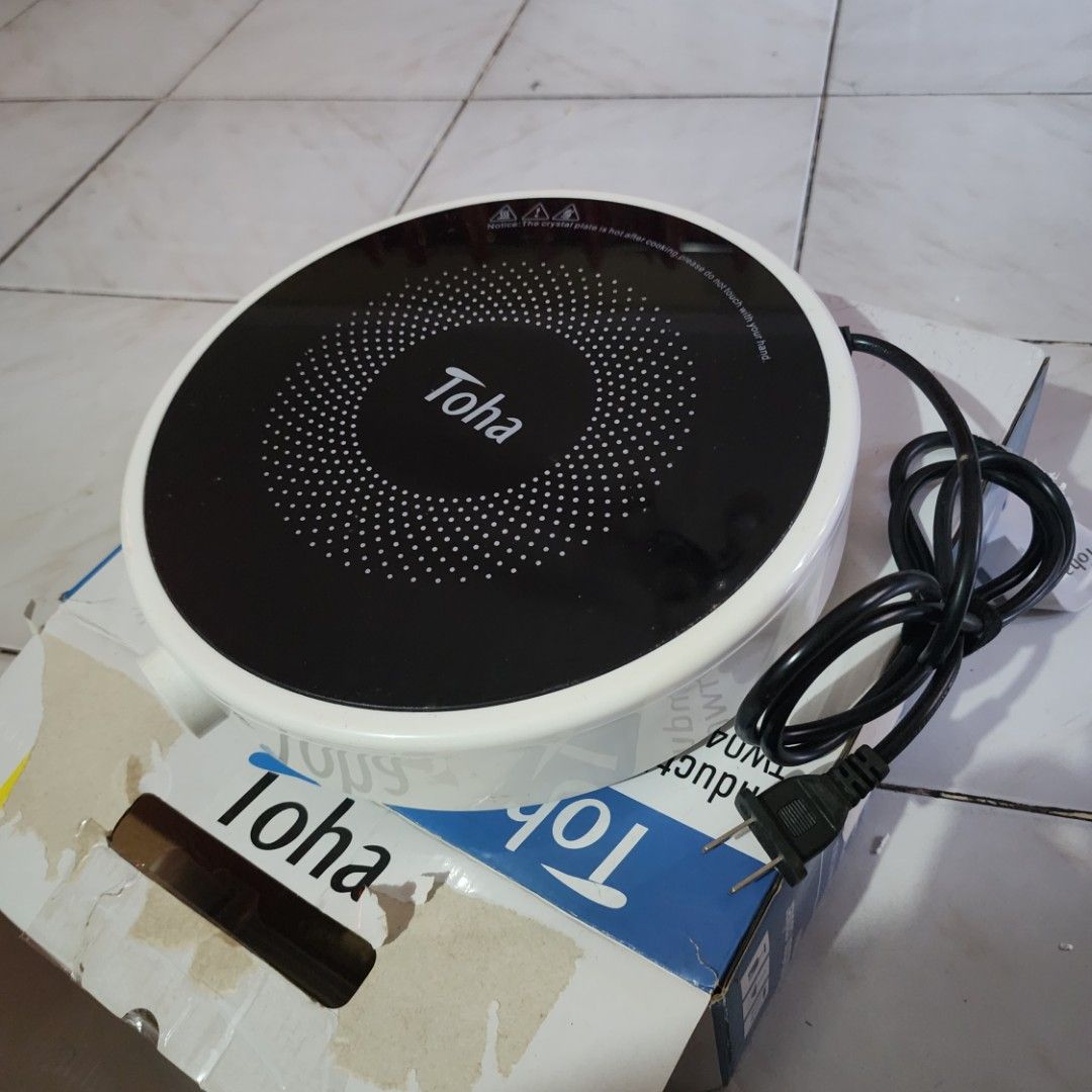 toha induction (Category: Cookware & Accessories) located in Imus. Submitted by thegaragehub (Listing ID 1352599541, Image 1). Description: for sale toha induction cooker pwde samaselan good as new isang beses lang nagamit nun nag baguio kami ng family ko slight negotiable po wag lang barat.