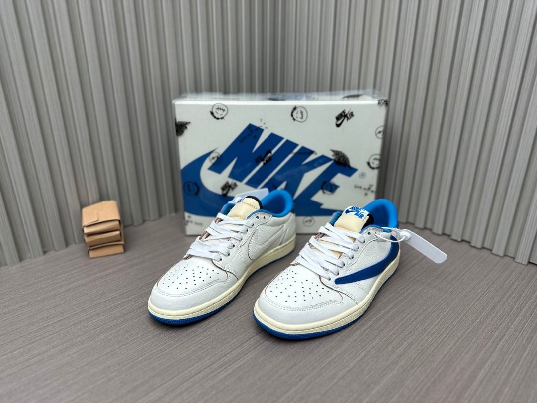 Travis Scott x Jordan Air Jordan 1 Low OG 白藍色貨號：DM7866-104