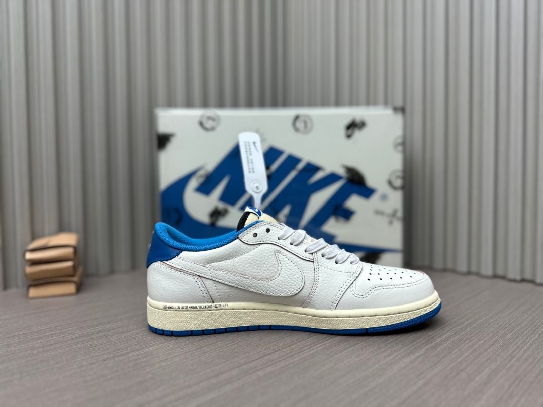 Travis Scott x Jordan Air Jordan 1 Low OG 白藍色貨號：DM7866-104