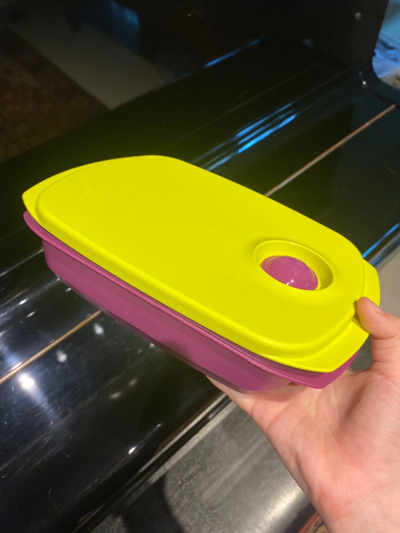 TUPPERWARE PURPLE GREEN NEON LUNCHBOX WITH DIVIDER (MICROWAVABLE ...