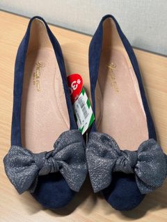 （分類：）位於 。 由 cutebowtie 提交（商品編號 1352566935，圖片 1）。簡介： 。