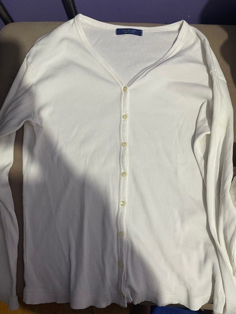 White Cardigan (Category: Coats, Jackets and Outerwear) located in Manila. Submitted by aizhell (Listing ID 1352661195, Image 1). Description: L to XL Only been used once!! No stains! Gcash payment only Can do meetups around taft ave. Send me a dm if interested! I reply fast! .
