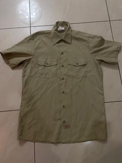 (Category: ) located in . Submitted by highmorethrift (Listing ID 1352687713, Image 1). Description: .