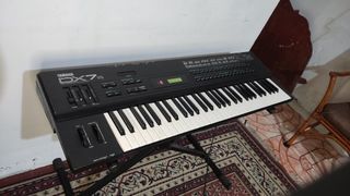 1987 Yamaha DX7S FM Synthesizer Keyboard