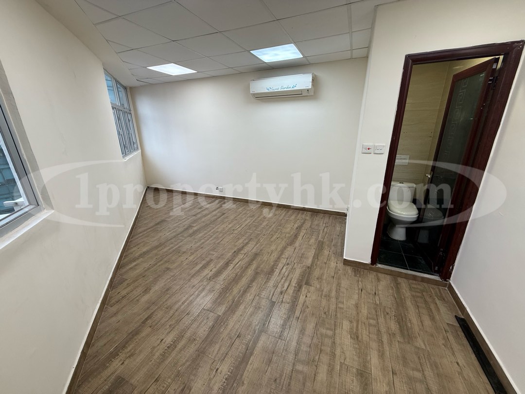 ⬆️Kwun Tong 🔋 Kin Tak Fung Industrial Building 🔋 Studio  
Spacious windows, private bathroom, private mailbox, 5-minute walk to MTR station  
Ideal for studio use63439019844993114