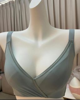 （分類：）位於 。 由 venusssss___ 提交（商品編號 1352849126，圖片 1）。簡介： 。