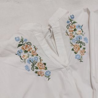 (Kategori: ) berada di . Dikirim oleh aleaa_here (ID iklan 1352798566, Gambar 1). Deskripsi: .