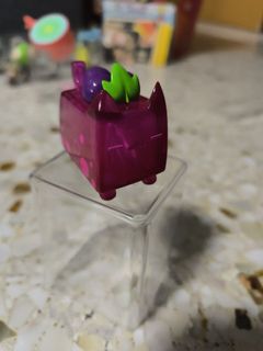 (Category: ) located in . Submitted by Handfactorybakes (Listing ID 1352776515, Image 1). Description: .