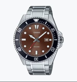 (Category: ) located in . Submitted by greattimes_watches (Listing ID 1352702488, Image 1). Description: .