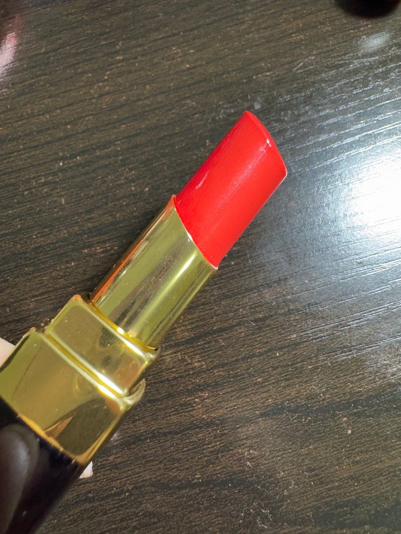 CHANEL coco flash 124 vibrant lipstick (Category: Makeup) located in Caloocan City. Submitted by beaaliimm (Listing ID 1352839382, Image 2). Description: No box Opened mid 2024.