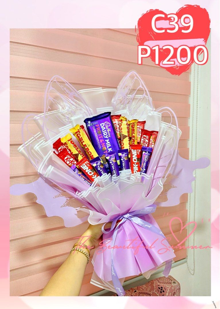 Chocolate Bouquet for Valentines Day (Category: Flowers & Bouquets) located in Cavite. Submitted by thebeautifulsummer (Listing ID 1352765817, Image 1). Description: Valentines Days is just around the corner. 💝🥳 You know what that means.. its the perfect time to let people around you know you care, and give a gift that gets Remembered! 💗 Butterfly Bouquet 🦋 Chocolate Bouquets 🍫💐 & Bobo Flower Balloon 🎈 are up for Grabs! 🌸 We are now accep