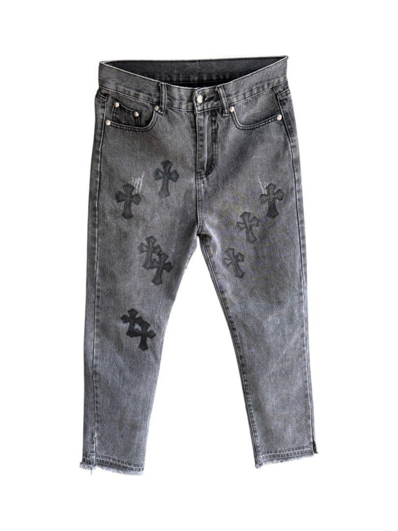 Chrome hearts (Category: Jeans) located in Roxas, Mindoro Oriental. Submitted by rippedbitch (Listing ID 1352818507, Image 1). Description: 30waist.
