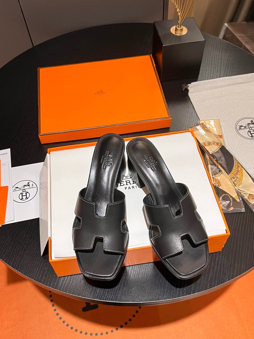 HELIA 60 SANDAL IN BLACK CALFSKIN