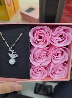 (Category: ) located in . Submitted by onlineshoppersph (Listing ID 1352708995, Image 1). Description: .