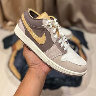 (Category: ) located in . Submitted by solecorner (Listing ID 1352810661, Image 1). Description: .