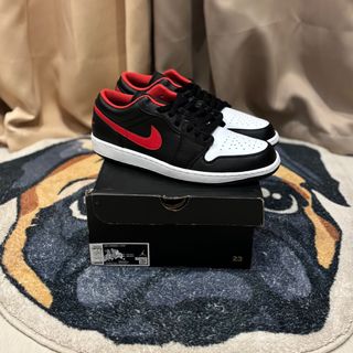 (Category: ) located in . Submitted by solecorner (Listing ID 1352810791, Image 1). Description: .