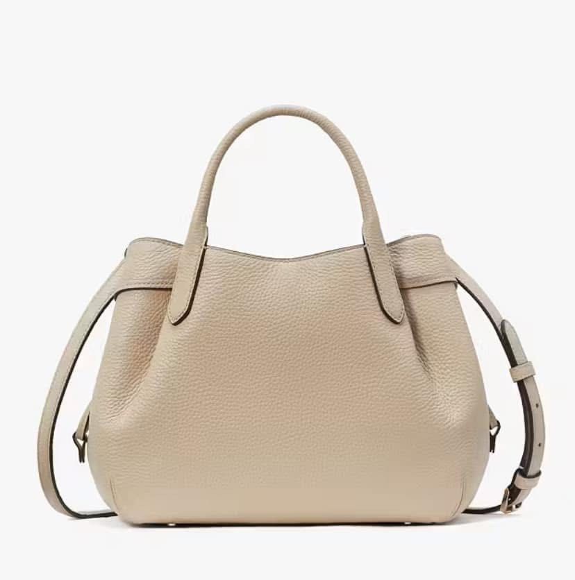 Kate Spade Dumpling Bag (Category: Luxury Bags & Wallets) located in Lipa City. Submitted by bbronola (Listing ID 1352765256, Image 3). Description: Authentic from US.