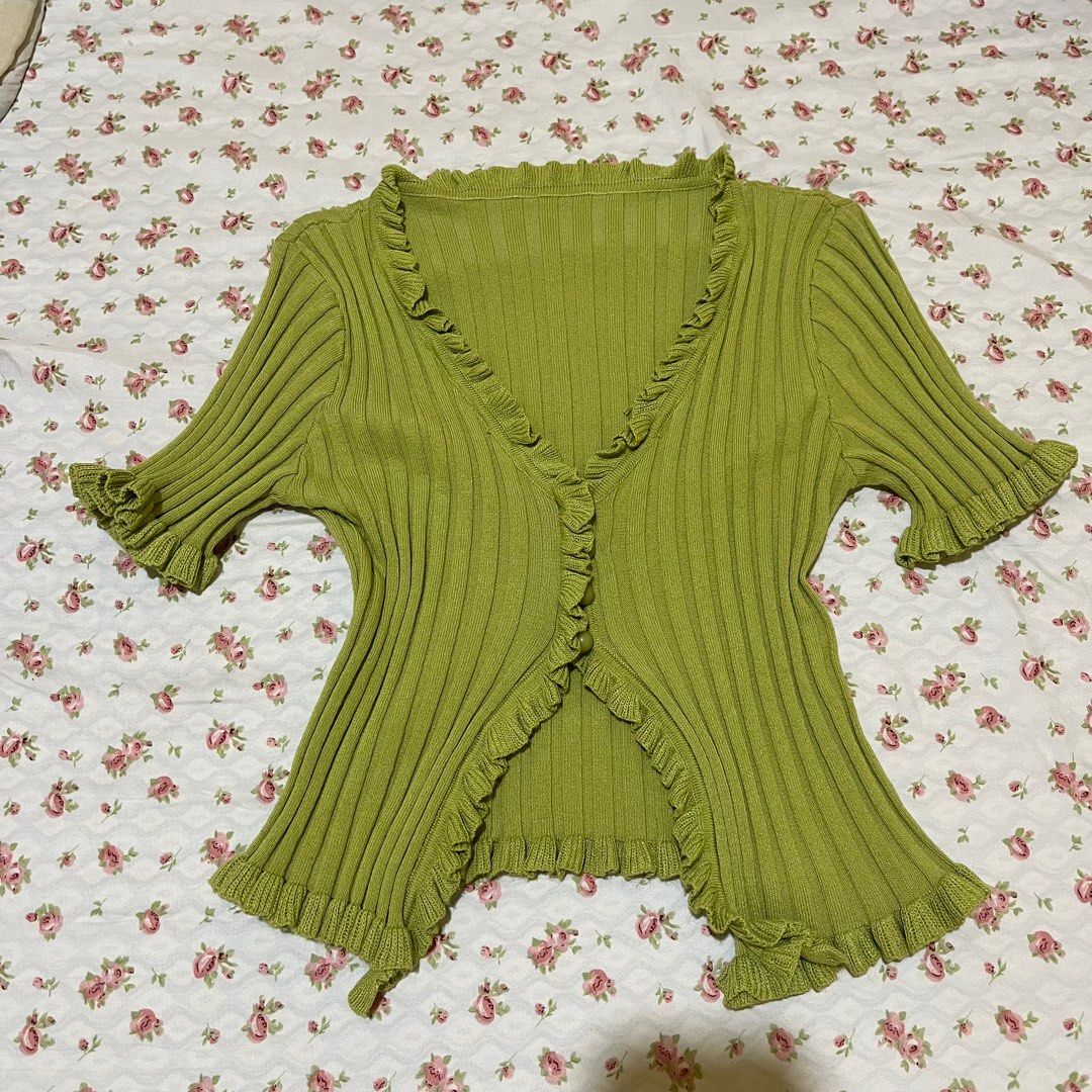 korean style ribbed knit ruffle button blouse green (Category: Blouses) located in Cagayan de Oro. Submitted by chenamon (Listing ID 1352722751, Image 1). Description: .