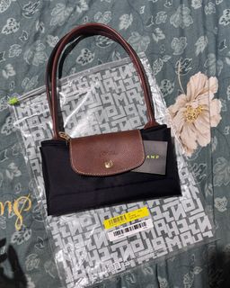 (Kategori: ) berada di . Dikirim oleh prelobycondition (ID iklan 1352856970, Gambar 1). Deskripsi: .