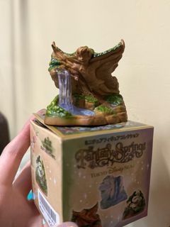 （分類：）位於 。 由 bobbland 提交（商品編號 1352819661，圖片 1）。簡介： 。