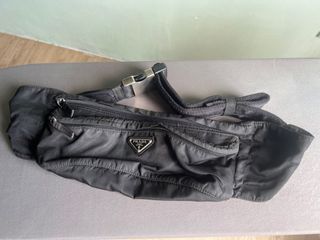 (Category: ) located in . Submitted by margiela46 (Listing ID 1352809950, Image 1). Description: .