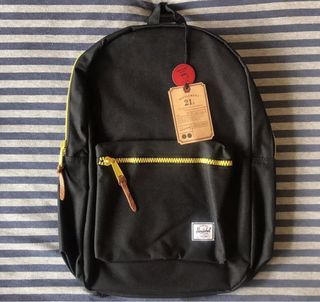 (Category: ) located in . Submitted by shop74holic (Listing ID 1352828361, Image 1). Description: .