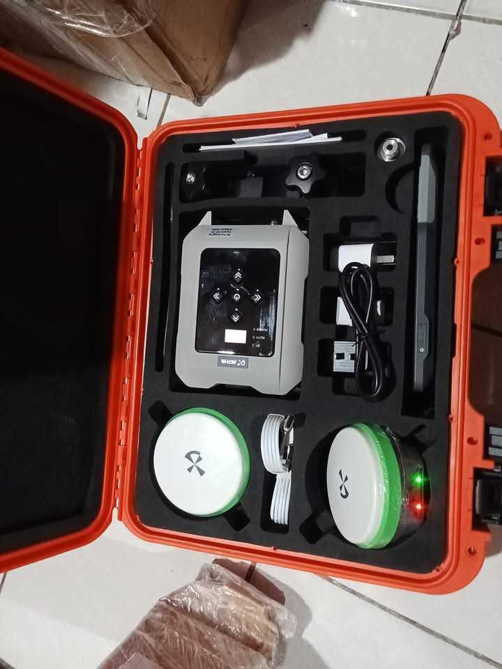 Rtk alpha 4i brand new (Category: Construction Tools & Equipment) located in Manila. Submitted by ecalnerjef66032 (Listing ID 1352806364, Image 2). Description: rtk alpha 4i 140,000 Complete set Tripod single lock rtk pole tribrach set reflector vest dash Cleaner rain cover educational cd calibration certificate 1year warranty with Freebies Company: Jammybox Bbc Geoinstrument address: Z square mall Del Monte Quezon city contact #: 09304994255 cod