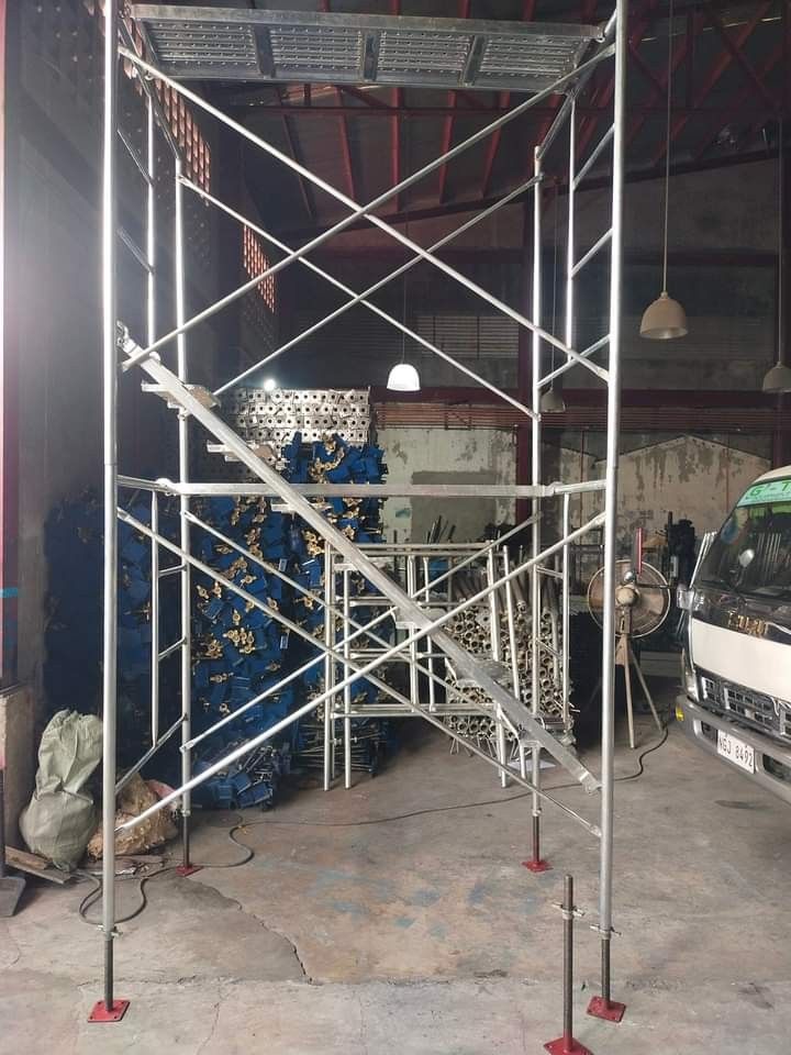 Scaffolding (Formwork) Direct Pagawaan (Category: Construction & Building Materials) located in Valenzuela. Submitted by mefscaffoldingandconstruction (Listing ID 1352753277, Image 2). Description: DIRECT FABRICATION/WAREHOUSE po tayo Ma'am and Sir (S20/S40) 𝙎-ure sa tibay 𝘾-omplete set (Hframe, Crossbrace, Jointpins) 𝘼-ffordable prices to meet your budgets😉 𝙁-it (1.7m x 1.2m, 1.2m x 1.2m, 0.9m x 1.2m) 𝙁-ast delivery via lalamove, 6wheeler 