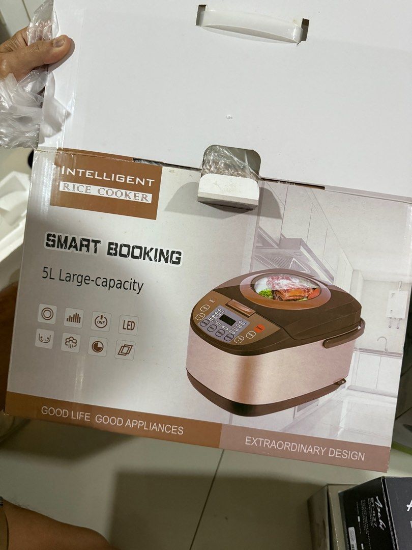 Smart Rice Cooker (Category: Cookers) located in Muntinlupa City. Submitted by eksamano (Listing ID 1352810174, Image 2). Description: .