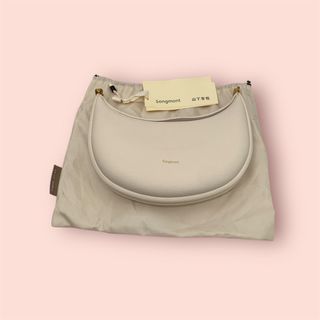 (Kategori: ) berada di . Dikirim oleh cfc.store (ID iklan 1352770684, Gambar 1). Deskripsi: .