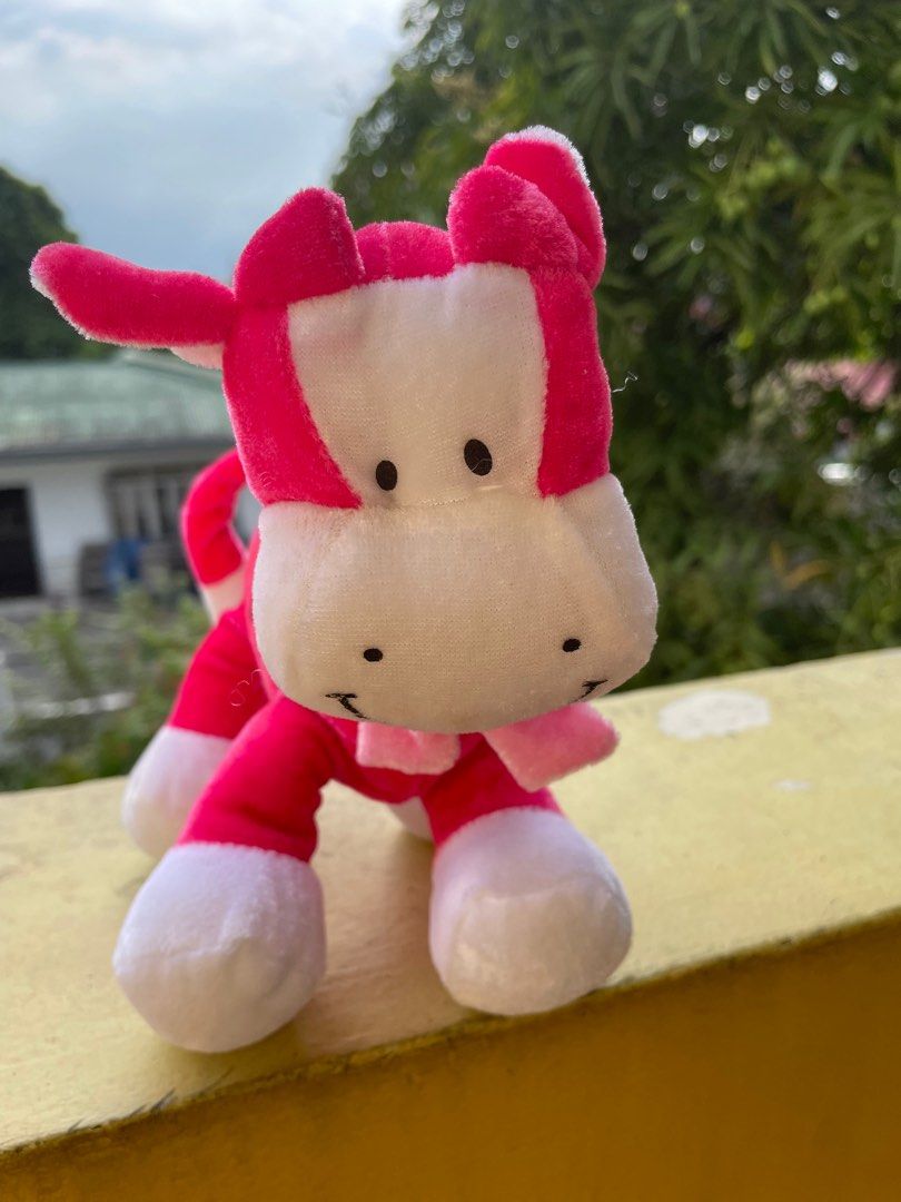 FREE Stuff toy (small) (Category: Plushies & Soft Toys) located in Pasig City. Submitted by khaleisi (Listing ID 1352868361, Image 1). Description: Free if you buy items worth 150 Length 9 inches Width 3.5 inches.