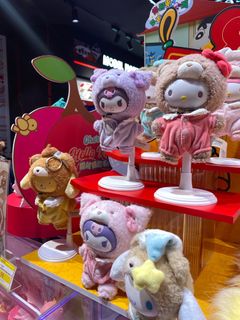 （分類：）位於 。 由 jelly_bubblecat 提交（商品編號 1352797386，圖片 1）。簡介： 。