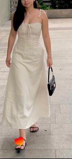 (Category: ) located in . Submitted by wellloved.clothes (Listing ID 1352710774, Image 1). Description: .