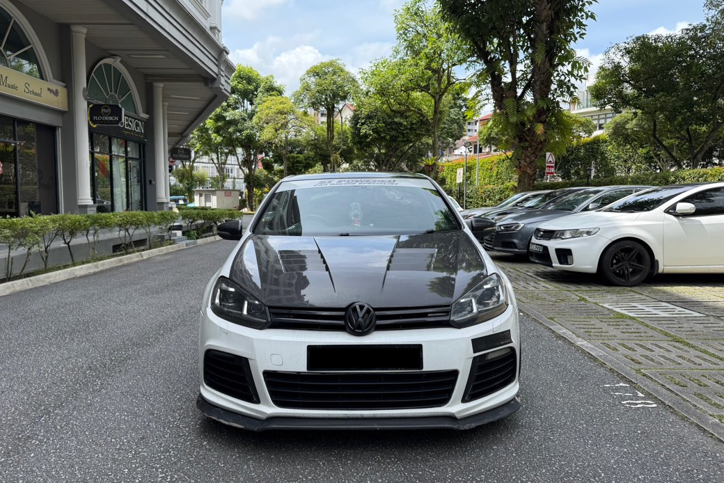 (Category: ) located in . Submitted by 26motorssg (Listing ID 1352853329, Image 1). Description: .