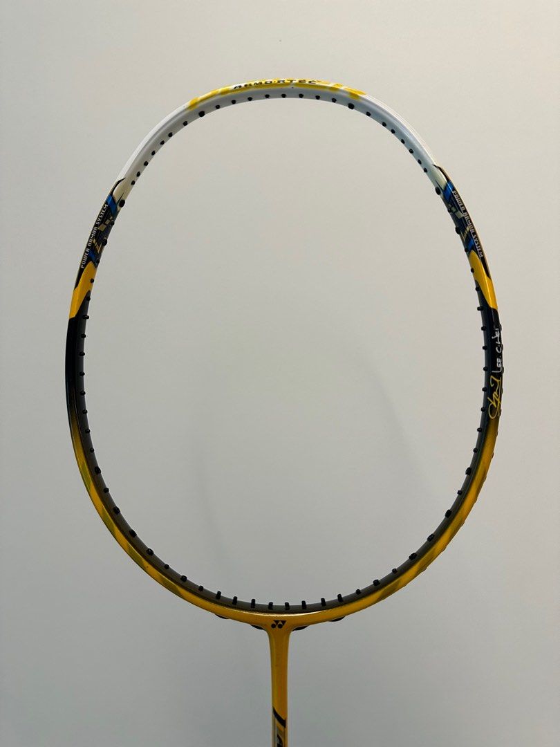 Yonex Armortec 900 (4UG5) Power Badminton Racket
