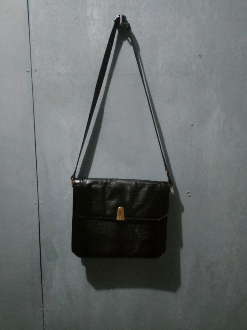 YSL Lizard Embossed Leather Unisex (Category: Luxury Bags & Wallets) located in Cabuyao City. Submitted by THRIFTHITS (Listing ID 1352814597, Image 1). Description: YSL Lizard Embossed Leather Unisex (Authentic) Japan need wash mine 3500.