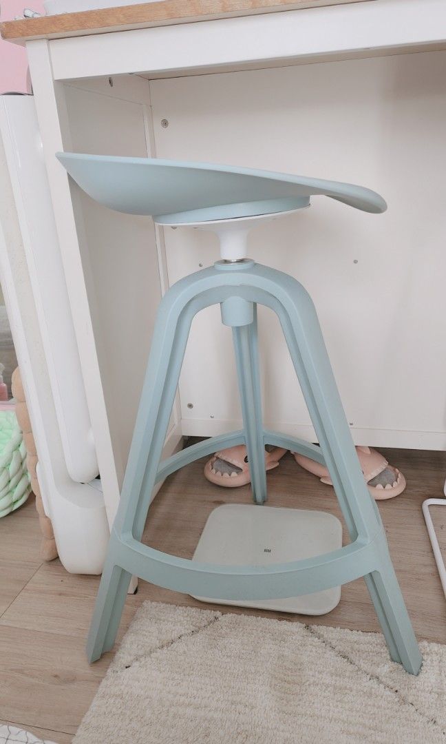 Aesthetic Rotating Bar Stool Chair (65cm high) Light Blue (Category: Chairs) located in Muntinlupa City. Submitted by steffhani (Listing ID 1352927598, Image 3). Description: bought for 5.4k 100% like new, walang gasgas or no stains whatsoever rarely used or sit on. seat can rotate/swivel 360 rfs: buying another chair, no longer using available for lalamove/grab/pickup loc: muntinlupa.