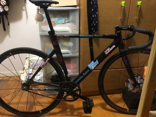 （分類：）位於 。 由 0.takt.a 提交（商品編號 1352896018，圖片 1）。簡介： 。