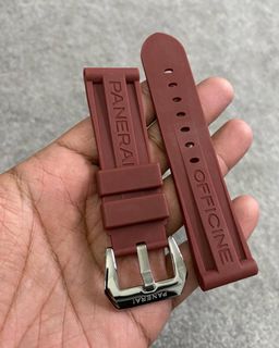 (Category: ) located in . Submitted by watchshop2000 (Listing ID 1352981528, Image 1). Description: .