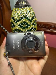 Canon Ixus 900 Ti, released 2008