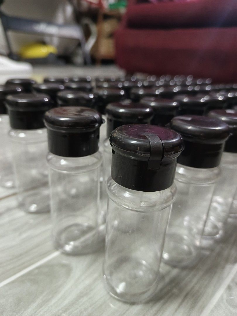 Condiments shaker 50pcs (Category: Other Kitchenware & Tableware) located in Caloocan City. Submitted by appleblossoms07 (Listing ID 1352913272, Image 2). Description: 50 pcs take all... natira lang to sa business namin before... pet bottle plastic, 4 inches.... good for condiments.