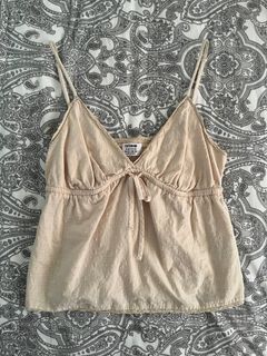 (Category: ) located in . Submitted by thriftyish (Listing ID 1352910397, Image 1). Description: .