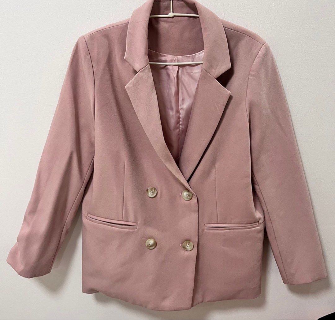 High Quality Dusty Pink Coat FREE SF (Category: Coats, Jackets and Outerwear) located in Caloocan City. Submitted by nishstudio (Listing ID 1352884894, Image 1). Description: SUPER DUPER HQ Like new Double lining Di majustify ng cam yung quality and color nya May shoulder padding sya so di sya flattering pag wide yung shoulders mo kasi lalo sya nakakalapad :( Can fit upto Large Super nice to esp if you travel abroad or for corporate gatherings Po