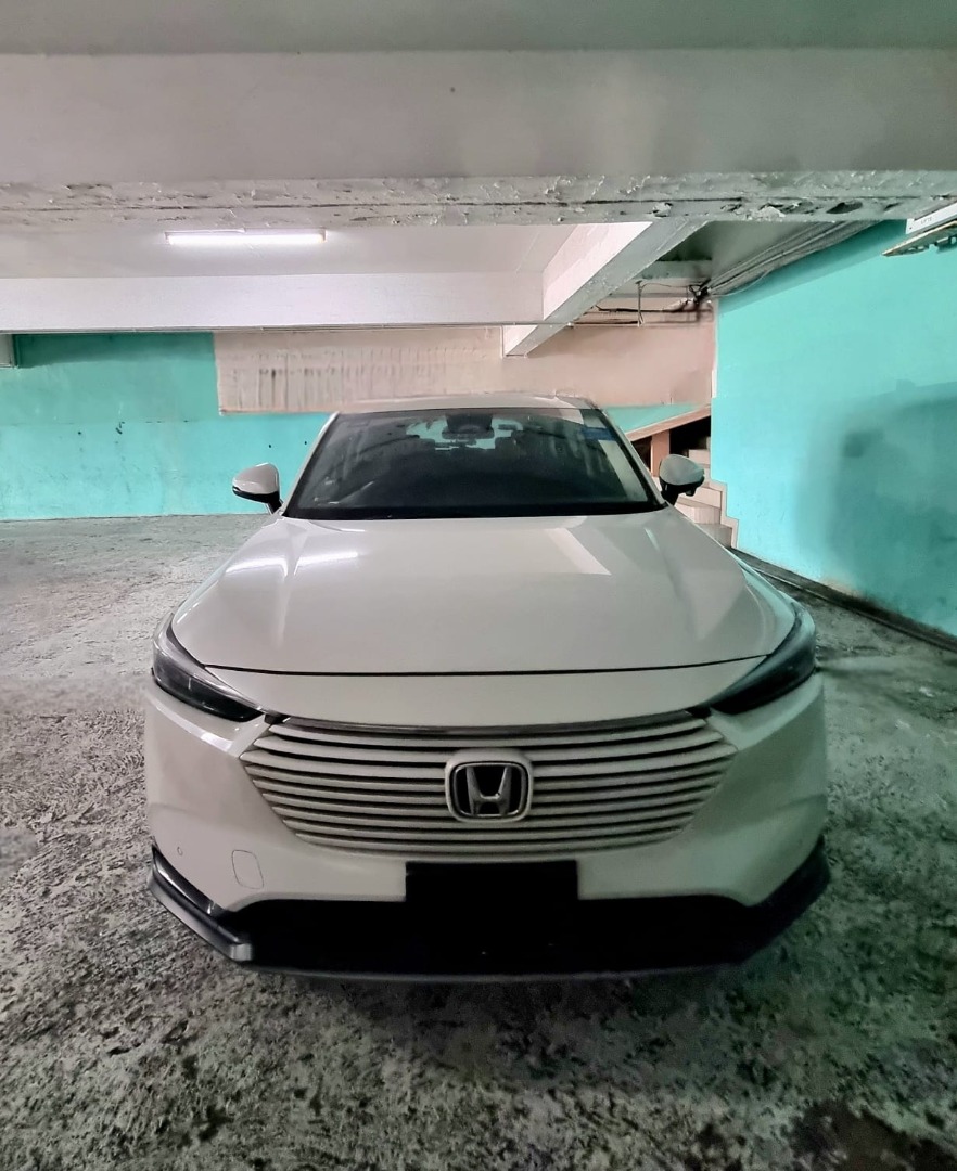 (Category: ) located in . Submitted by 88_auto (Listing ID 1352904371, Image 1). Description: .