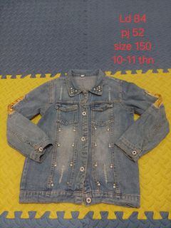 (Kategori: ) berada di . Dikirim oleh atha_preloved (ID iklan 1352897607, Gambar 1). Deskripsi: .