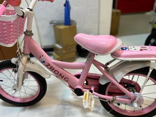 (Category: ) located in . Submitted by daisyvo (Listing ID 1352885778, Image 1). Description: .