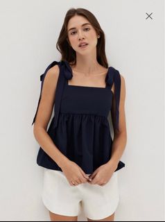 (Category: ) located in . Submitted by sweestore (Listing ID 1352879921, Image 1). Description: .