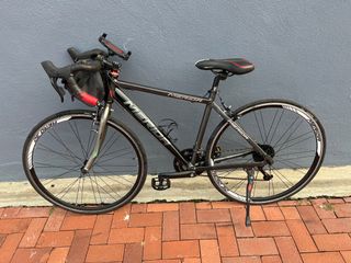 （分類：）位於 。 由 BikeLove 提交（商品編號 1352944763，圖片 1）。簡介： 。